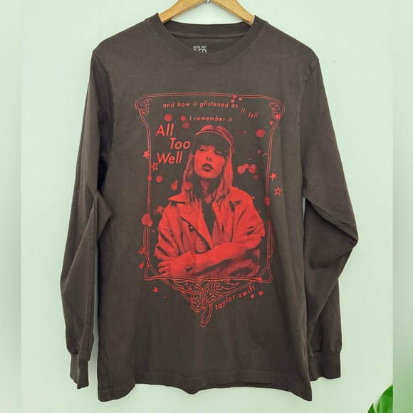 Taylor Swift Tops - Taylor Swift Official Glistened As It Fell Longsleeve T-shirt, Size Medium